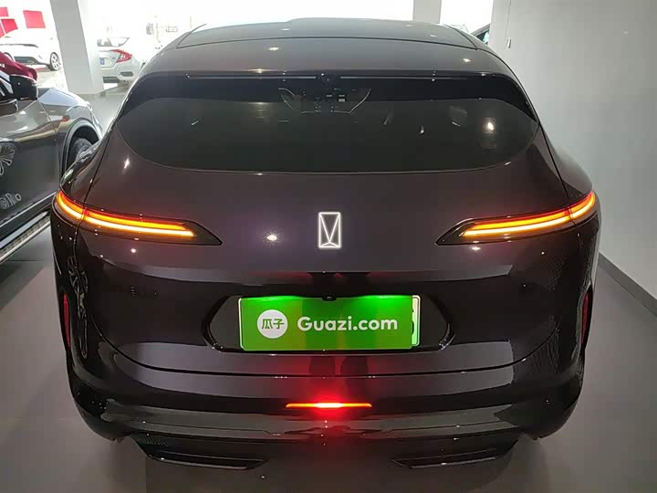 Фото 6 - Avatr 07