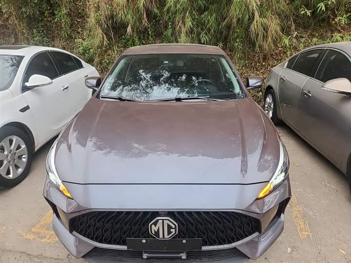 Фото 3 - MG Motor 5