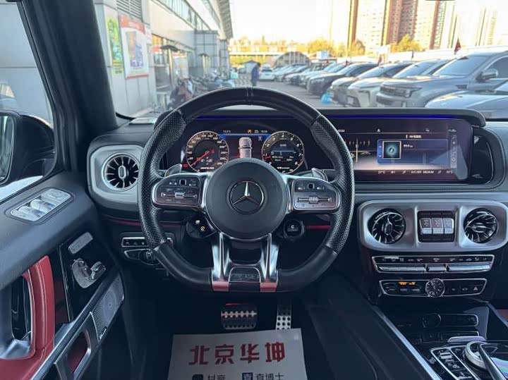 Фото 8 - Mercedes-Benz G-Class AMG