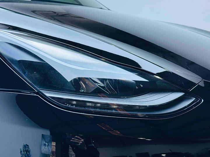 Фото 9 - Tesla Model Y