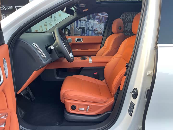 Фото 7 - LiXiang L6