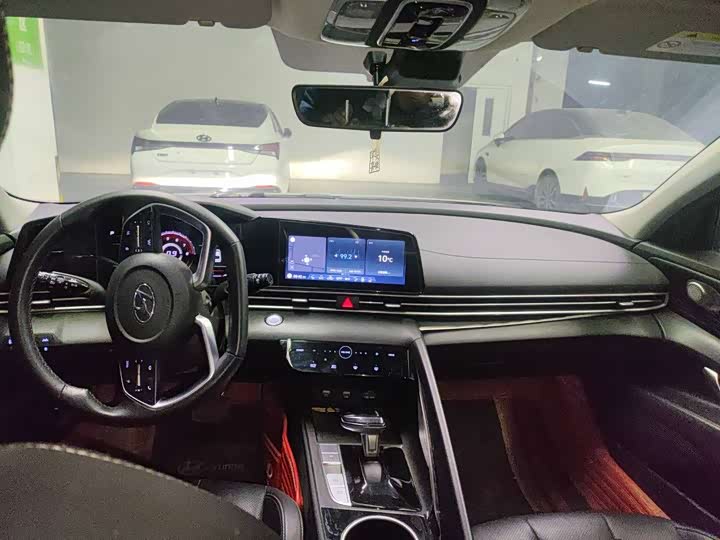 Фото 5 - Hyundai Elantra N line