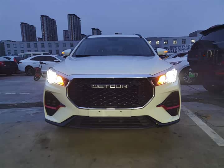 Фото 3 - Jetour X70