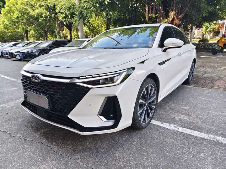 Фото 1 - Chery Arrizo 8