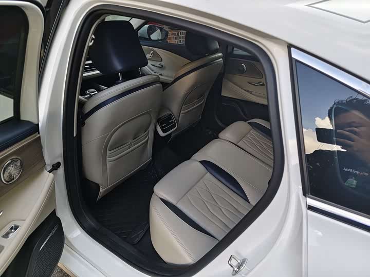 Фото 7 - Chery Arrizo 8