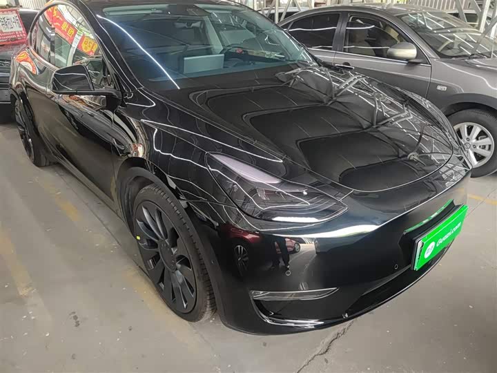 Фото 4 - Tesla Model Y