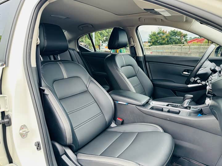 Фото 8 - Nissan Sylphy