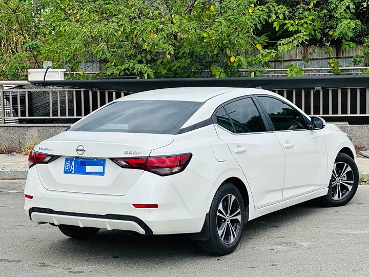 Фото 9 - Nissan Sylphy