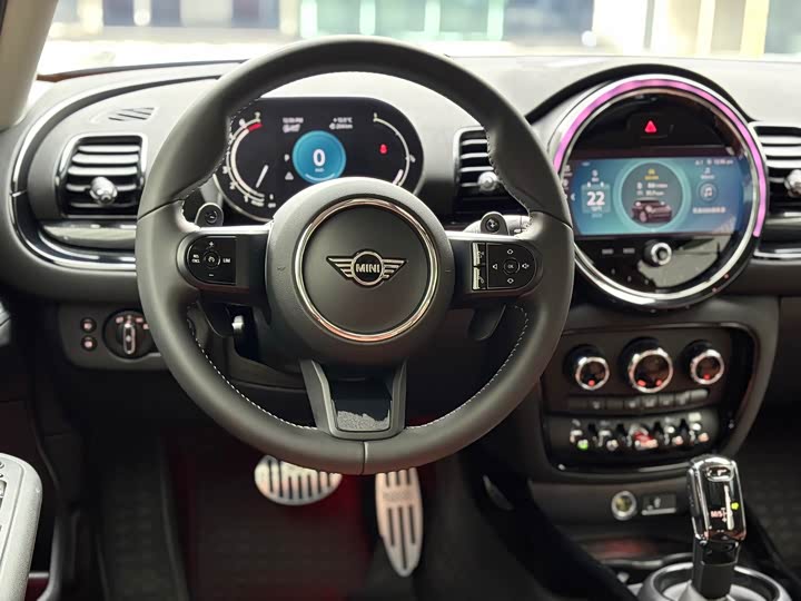 Фото 6 - Mini Clubman