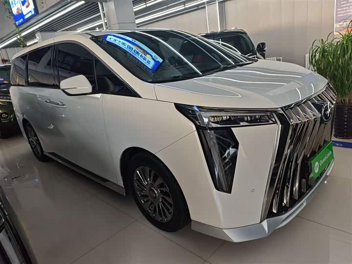 Фото 4 - GAC Trumpchi M8