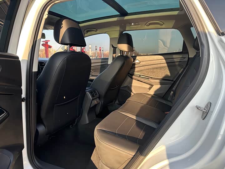 Фото 5 - Jetta VS7