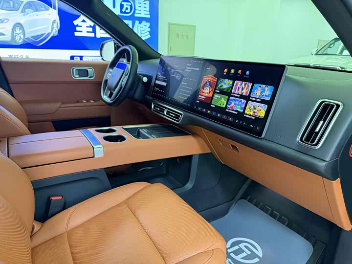 Фото 8 - LiXiang L8