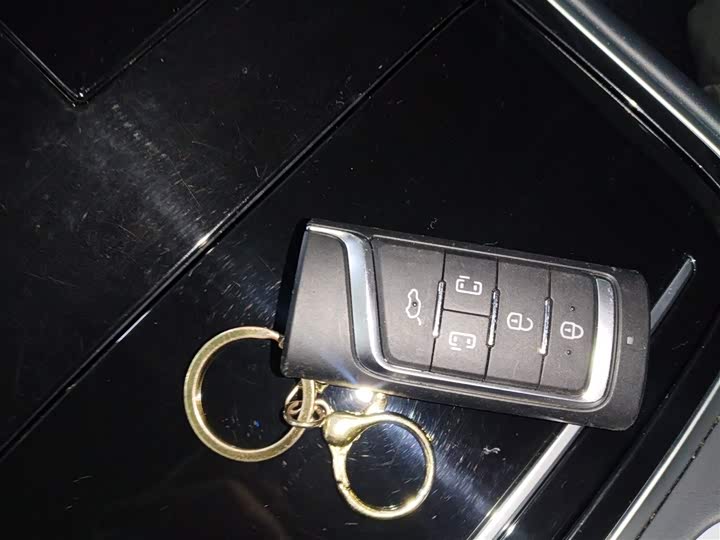 Фото 9 - GAC Trumpchi M8