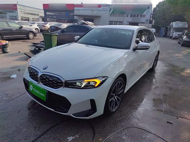 Фото 2 - BMW 3 Series