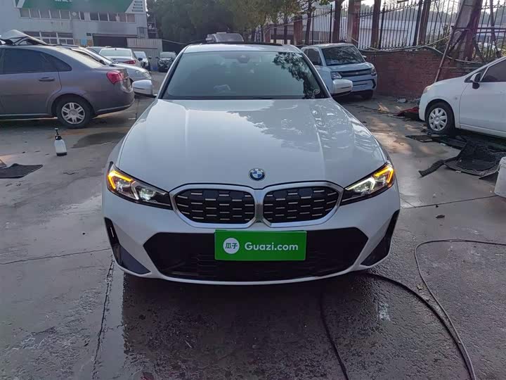 Фото 3 - BMW 3 Series