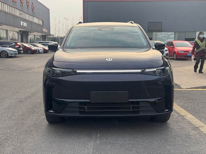 Фото 1 - Leapmotor C16