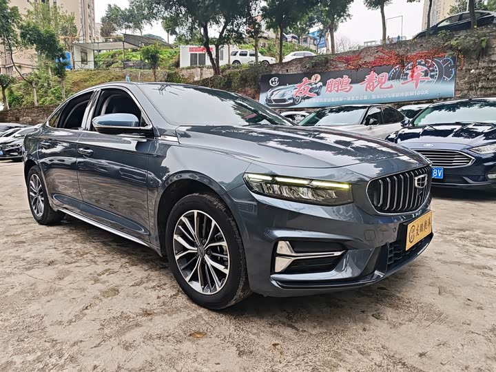 Фото 3 - Geely Preface