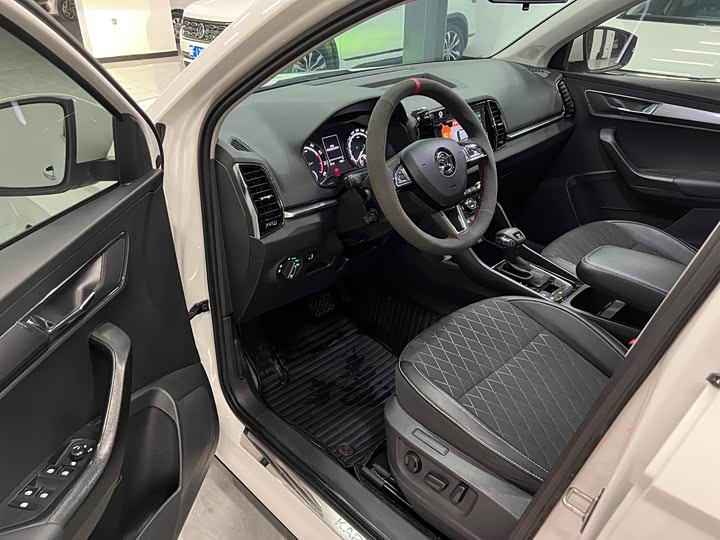 Фото 7 - Skoda Karoq