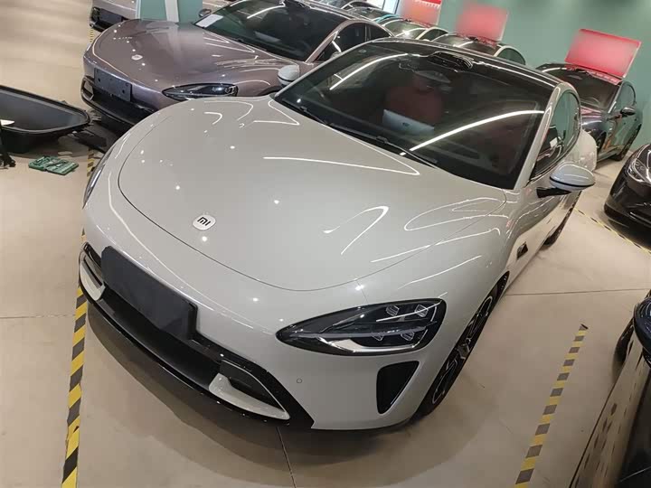 Фото 1 - Xiaomi SU7