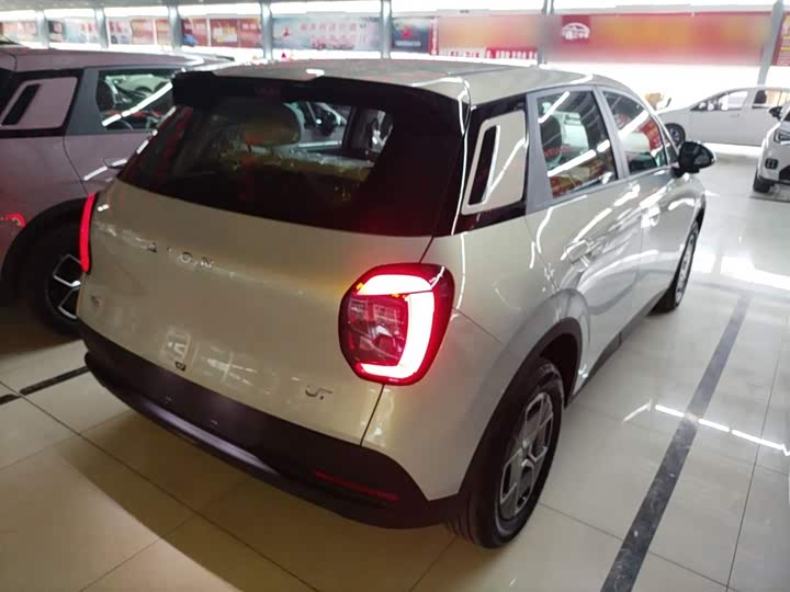 Фото 7 - GAC Aion UT