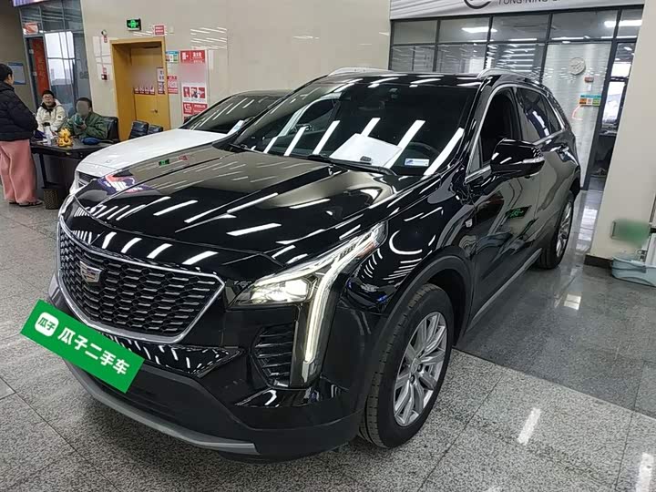 Фото 2 - Cadillac XT4