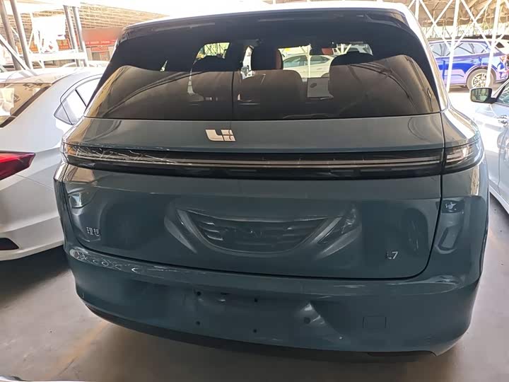 Фото 6 - LiXiang L7