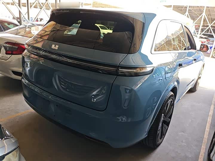 Фото 7 - LiXiang L7