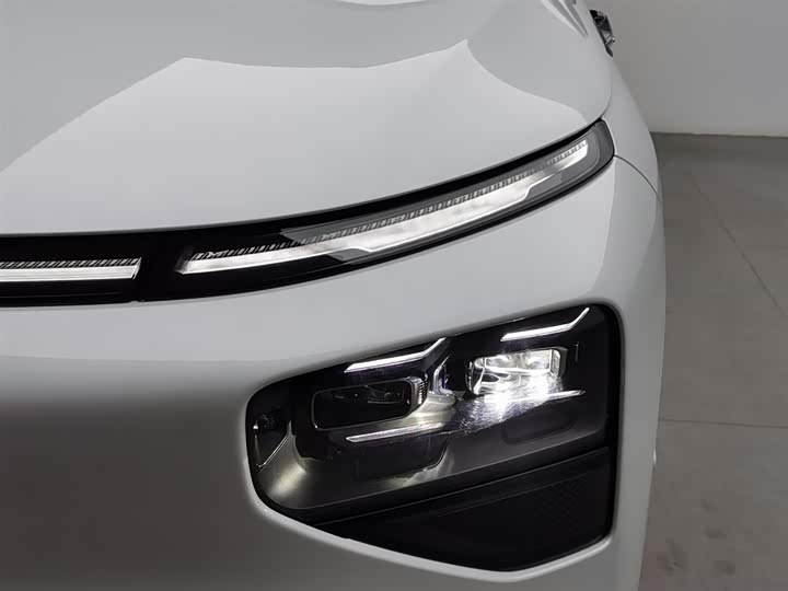 Фото 7 - XPeng G9