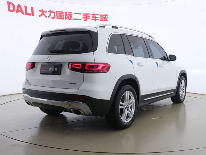 Фото 8 - Mercedes-Benz GLB-Class