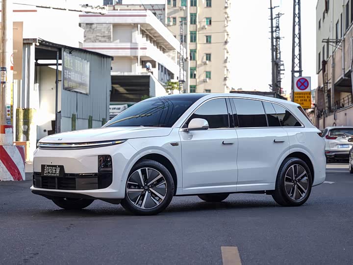 Фото 1 - LiXiang L6