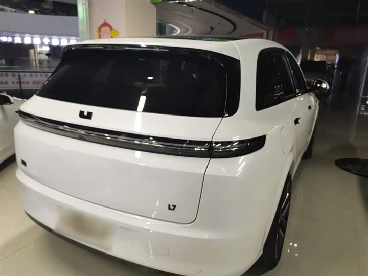 Фото 7 - LiXiang L7