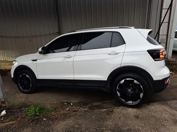 Фото 5 - Volkswagen Tacqua