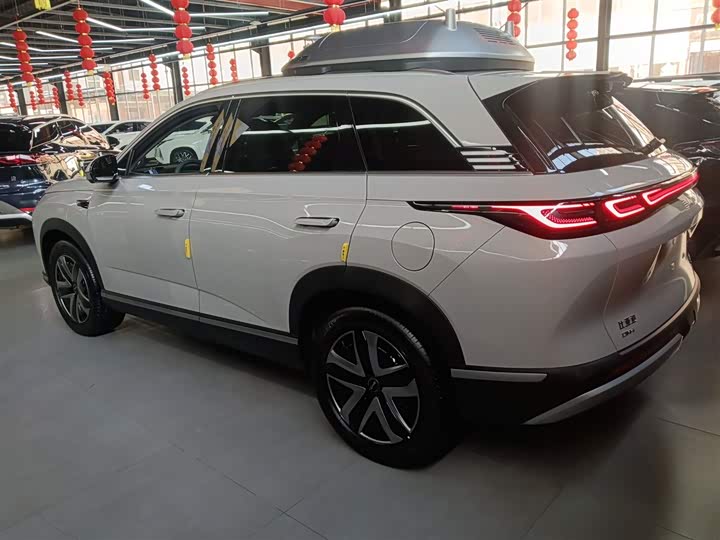 Фото 5 - BYD Sea Lion 07 DM-i Hybrid