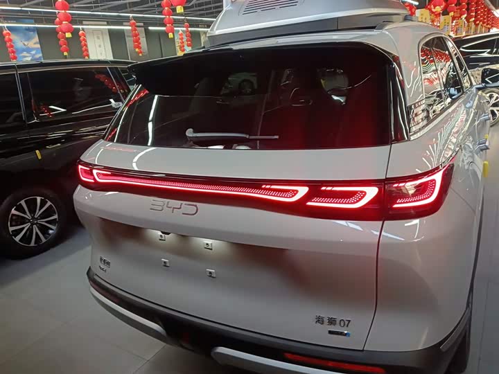 Фото 6 - BYD Sea Lion 07 DM-i Hybrid