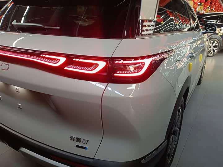 Фото 8 - BYD Sea Lion 07 DM-i Hybrid