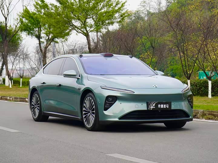 Фото 1 - Nio ET7