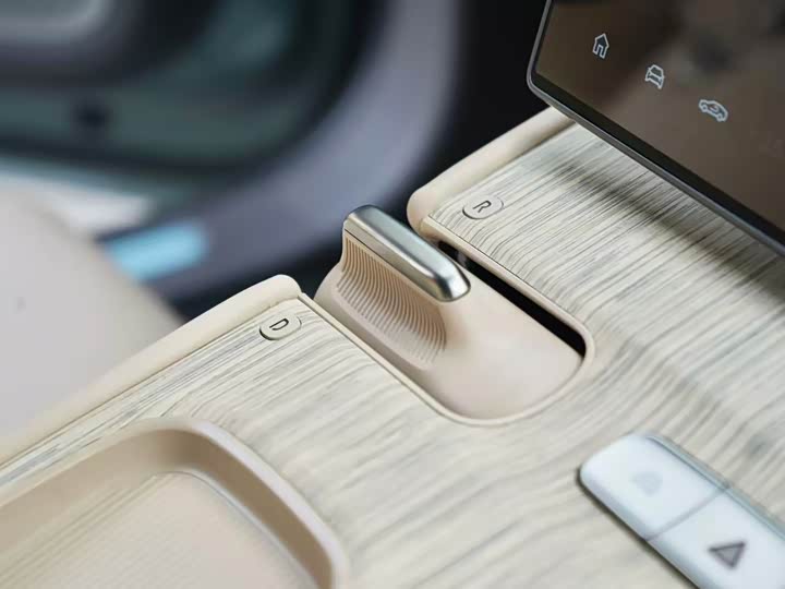 Фото 9 - Nio ET7