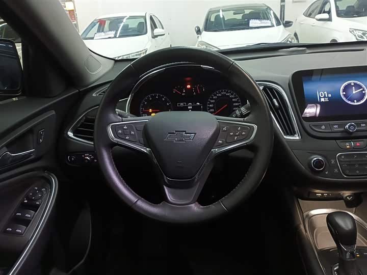 Фото 3 - Chevrolet Malibu XL