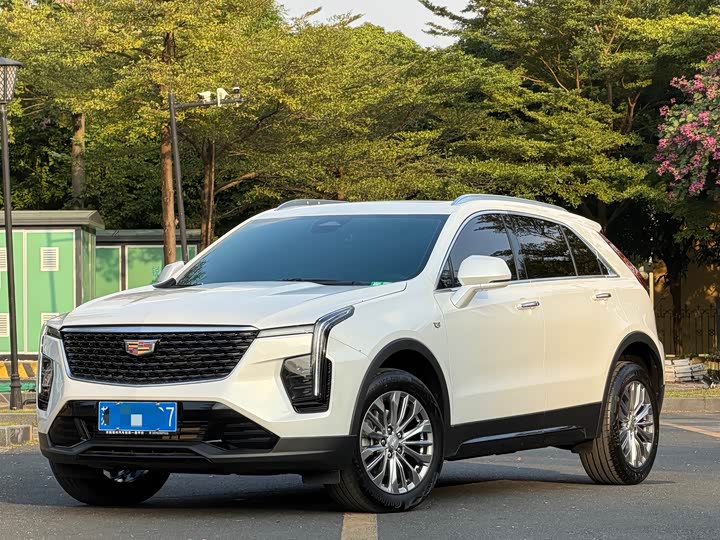 Фото 1 - Cadillac XT4
