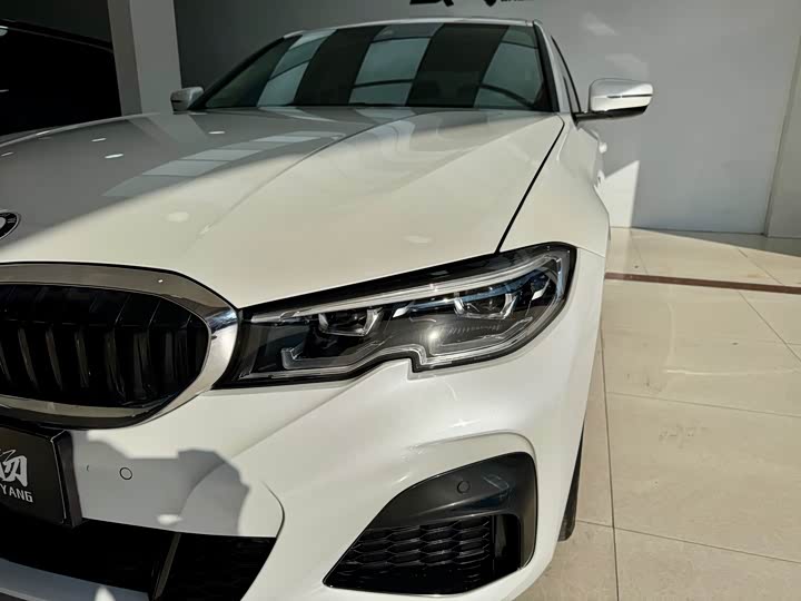 Фото 4 - BMW 3 Series