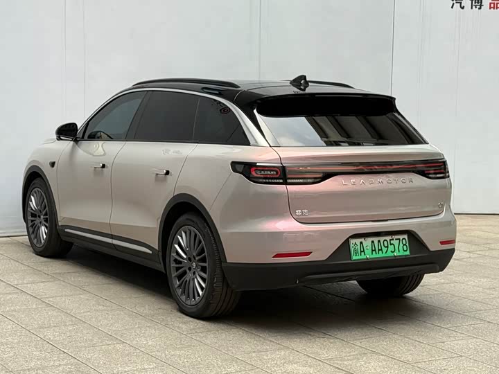 Фото 7 - Leapmotor C11