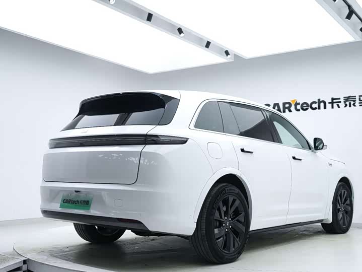 Фото 9 - LiXiang L7