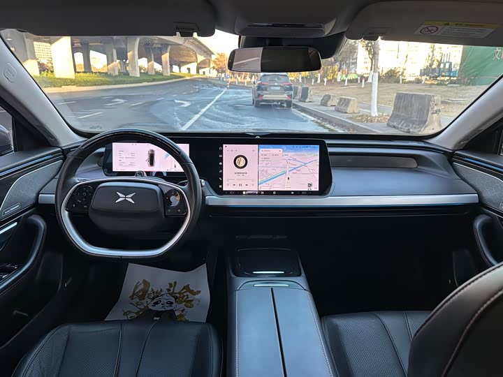 Фото 9 - XPeng P7