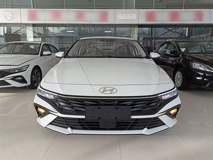 Фото 3 - Hyundai Elantra N line