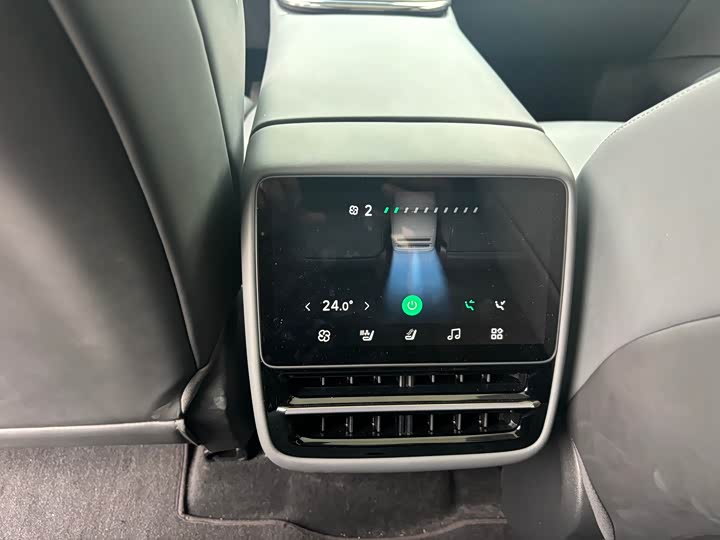 Фото 7 - XPeng G7