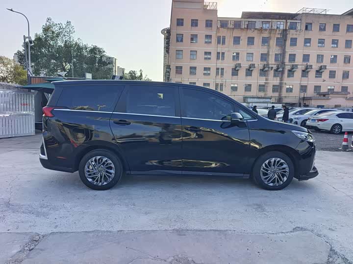 Фото 4 - Maxus G50