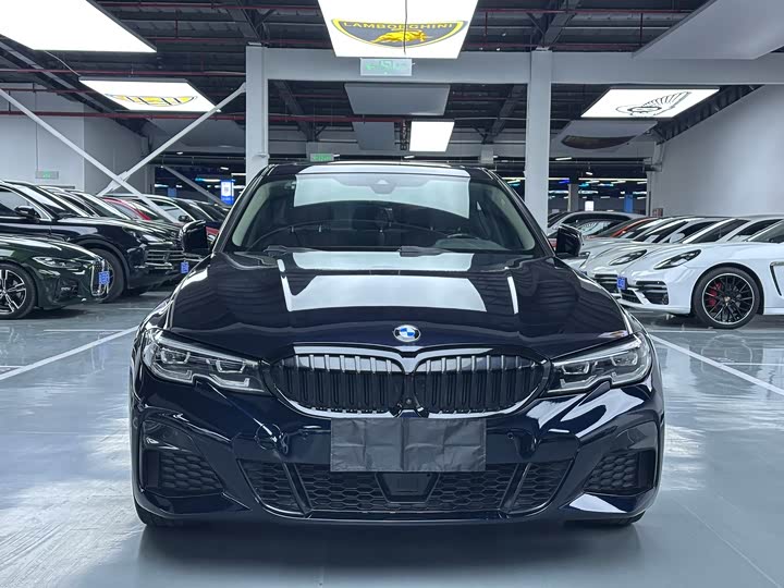 Фото 2 - BMW 3 Series