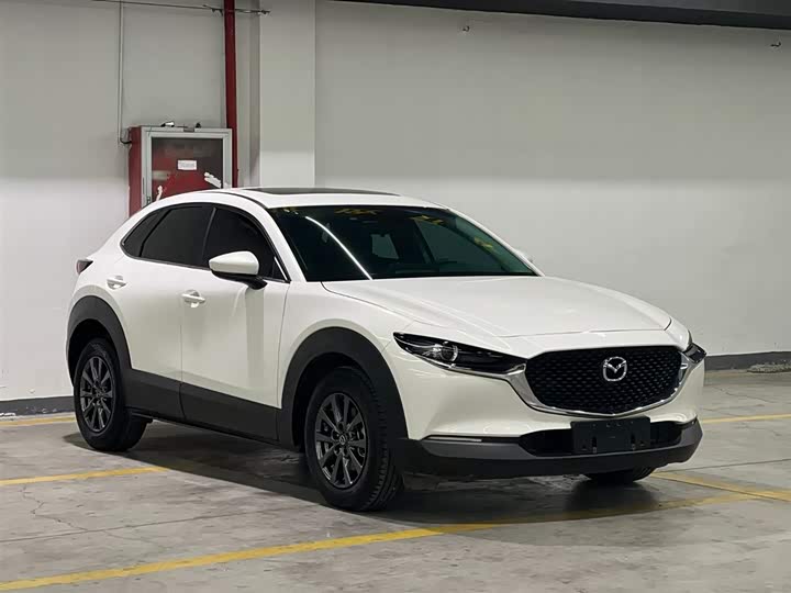Фото 3 - Mazda CX-30