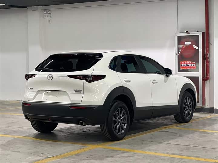 Фото 5 - Mazda CX-30