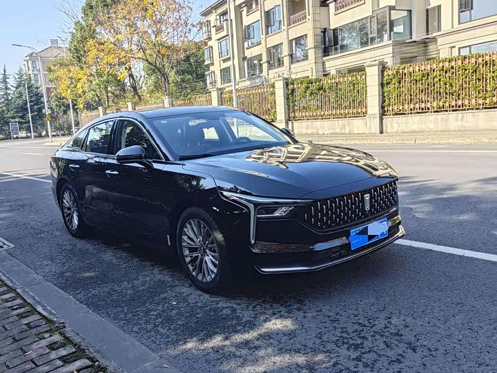 Фото 3 - Bestune B70